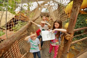Sortie centre de loisirs à la Ferme aux Crocodiles - Réserve Tropicale - Pierrelatte - Drôme provençale
