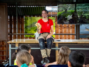 Visite scolaire à La Ferme aux Crocodiles Réserve Tropicale, à Pierrelatte